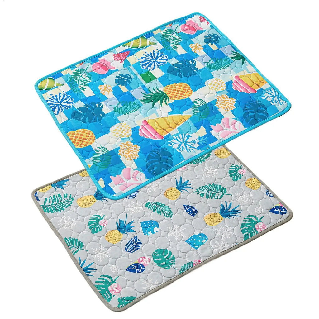 Pet Cooling Mat – Breathable Ice Silk Pad for Dogs & Cats Pet Cooling Mat PLUSH