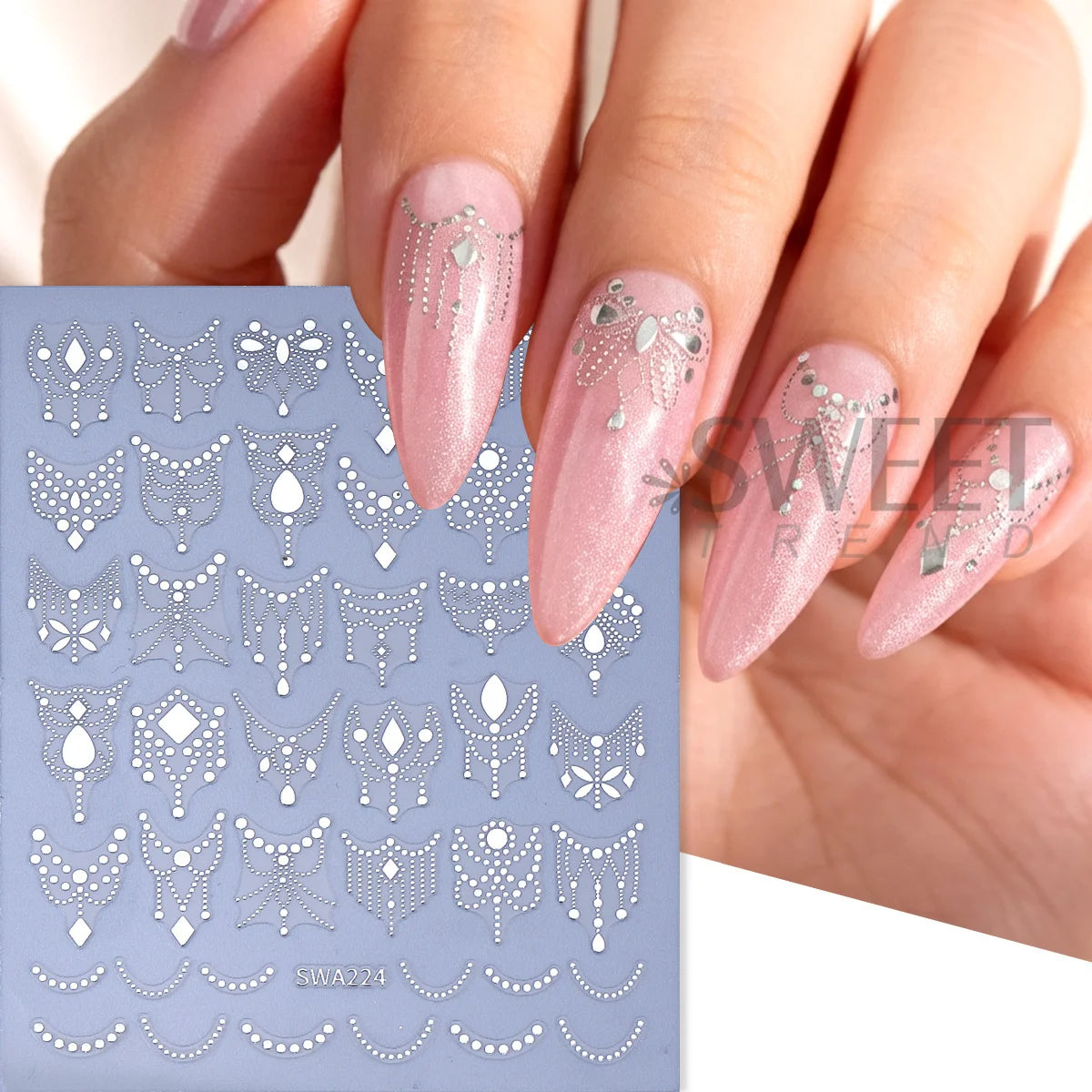 Retro Pearl Lace Nail Stickers – Mandala Floral Decals 4/5pcs Nail Art Stickers PLUSH