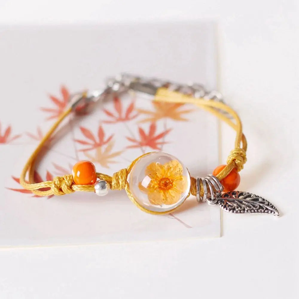 Dried Flower Braided Rope Bracelet – Leaf Clover & Gypsophila Charm Bracelet PLUSH E