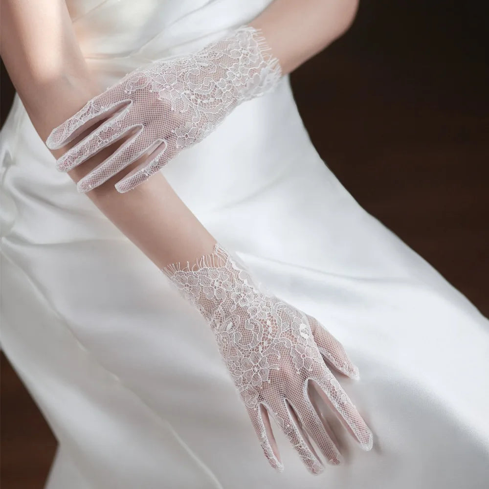 Women's Lace Mesh Gloves – Bridal, Wedding & Cosplay Party Lace Fashion Gloves PLUSH