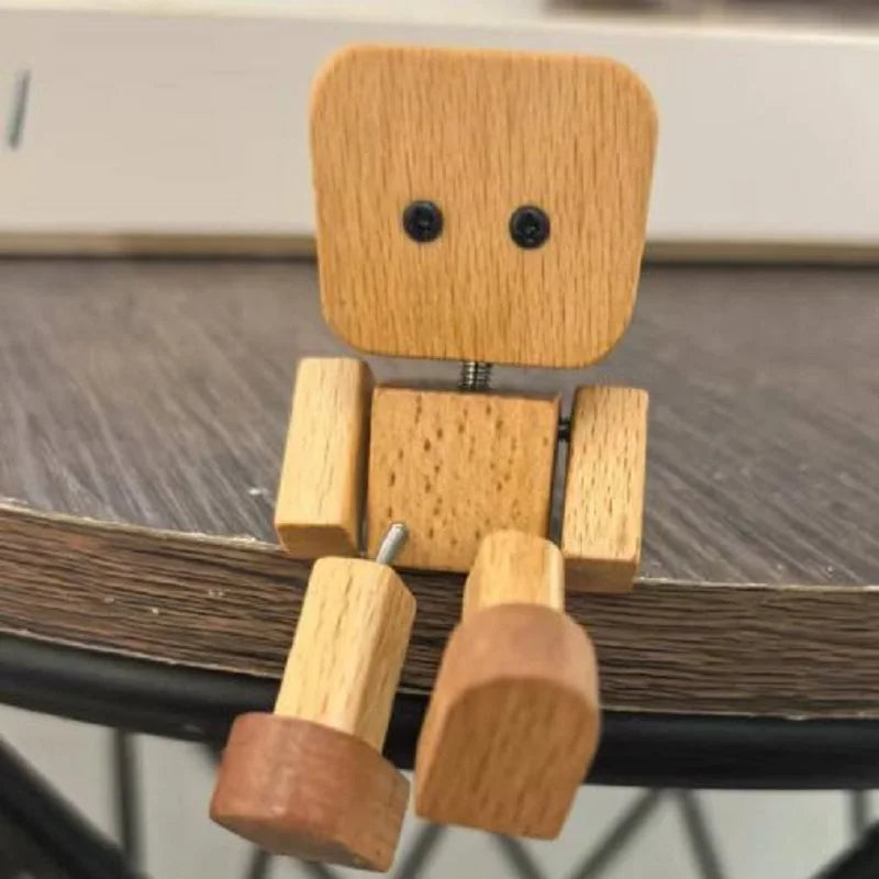 Wooden Shaking Man Figurine – Funny Desktop Sculpture Ornament Wooden Figurine Ornament PLUSH D