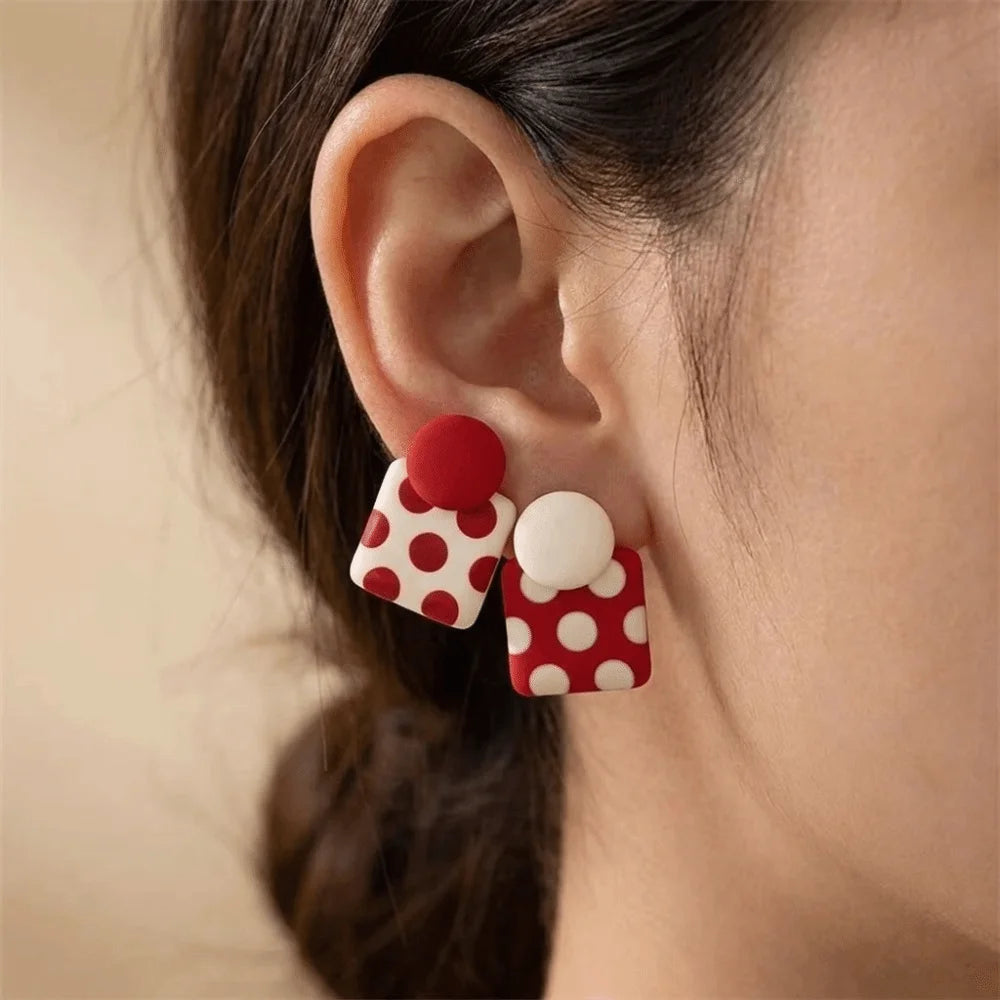 French Polka Dot Flower Stud Earrings – Minimalist Women Stud Earrings PLUSH