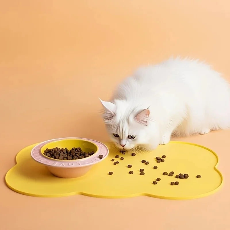 Silicone Pet Feeding Mat for Cats & Dogs – Waterproof Bowl Mat Pet Feeding Mat PLUSH