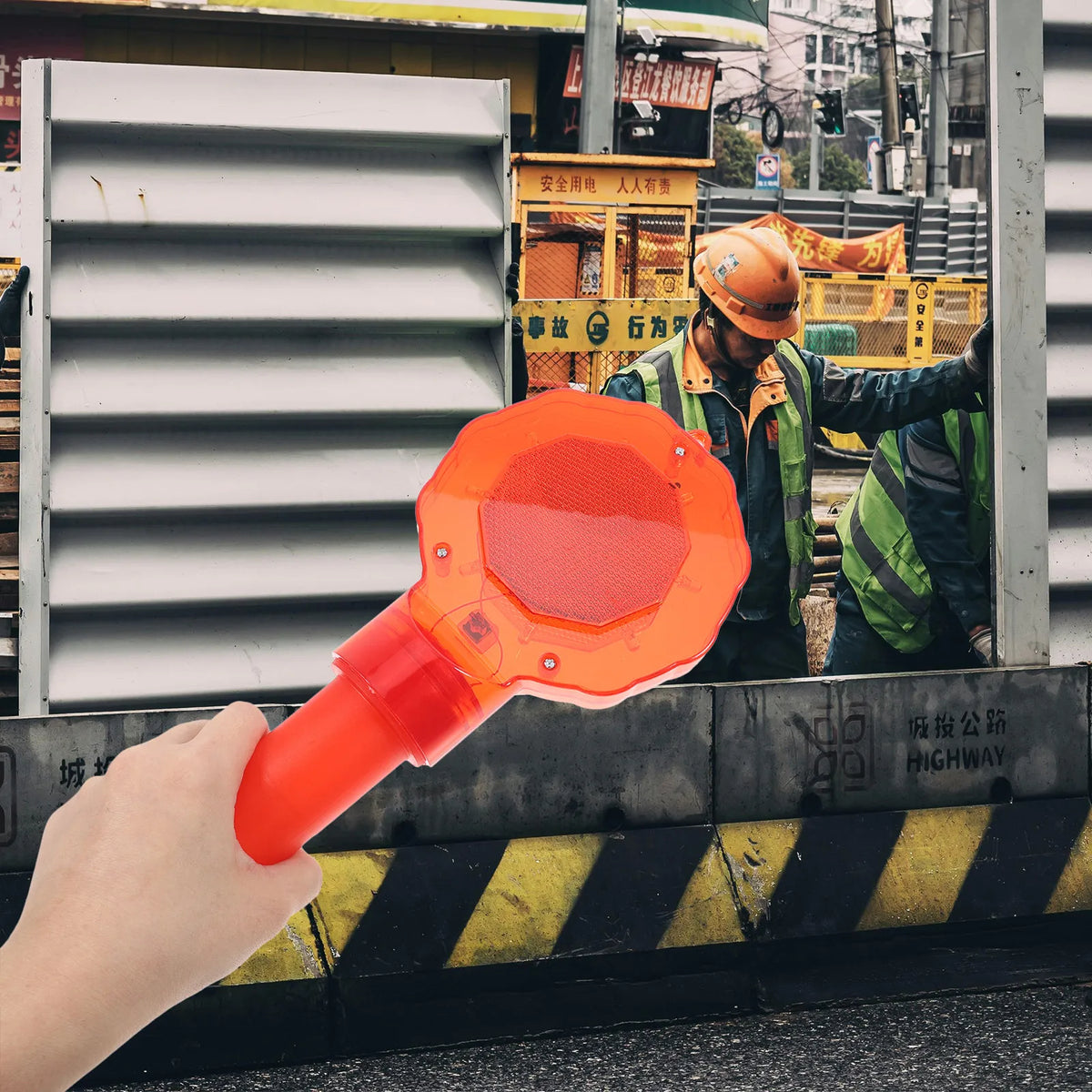 LED Roadblock Warning Light | Red Flashing Safety Lamp Safety Warning Light PLUSH