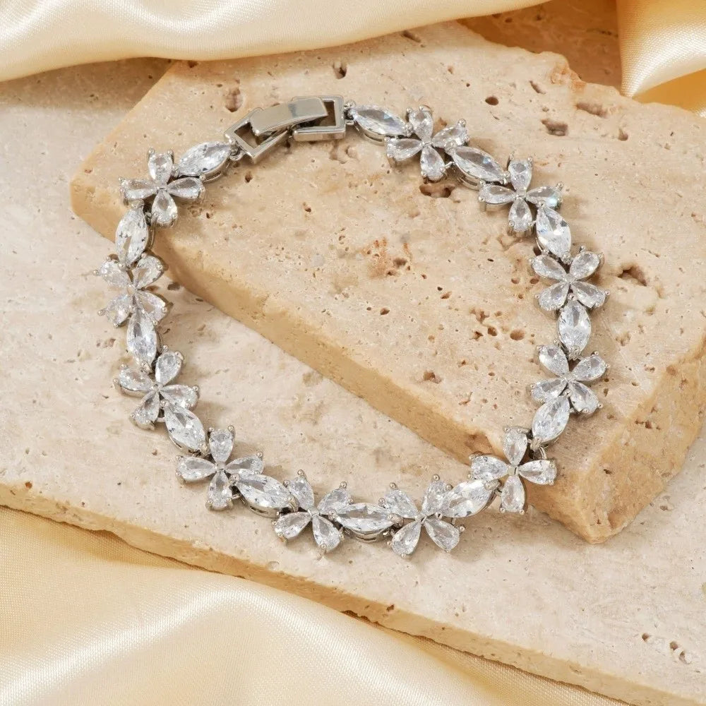 Copper Zircon Ice Flower Bracelet – Mixed Color Women's Zircon Bracelet PLUSH