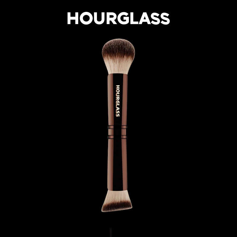 PLUSH Hourglass Multifunctional Makeup Brush – Powder & Foundation Makeup Brush PLUSH