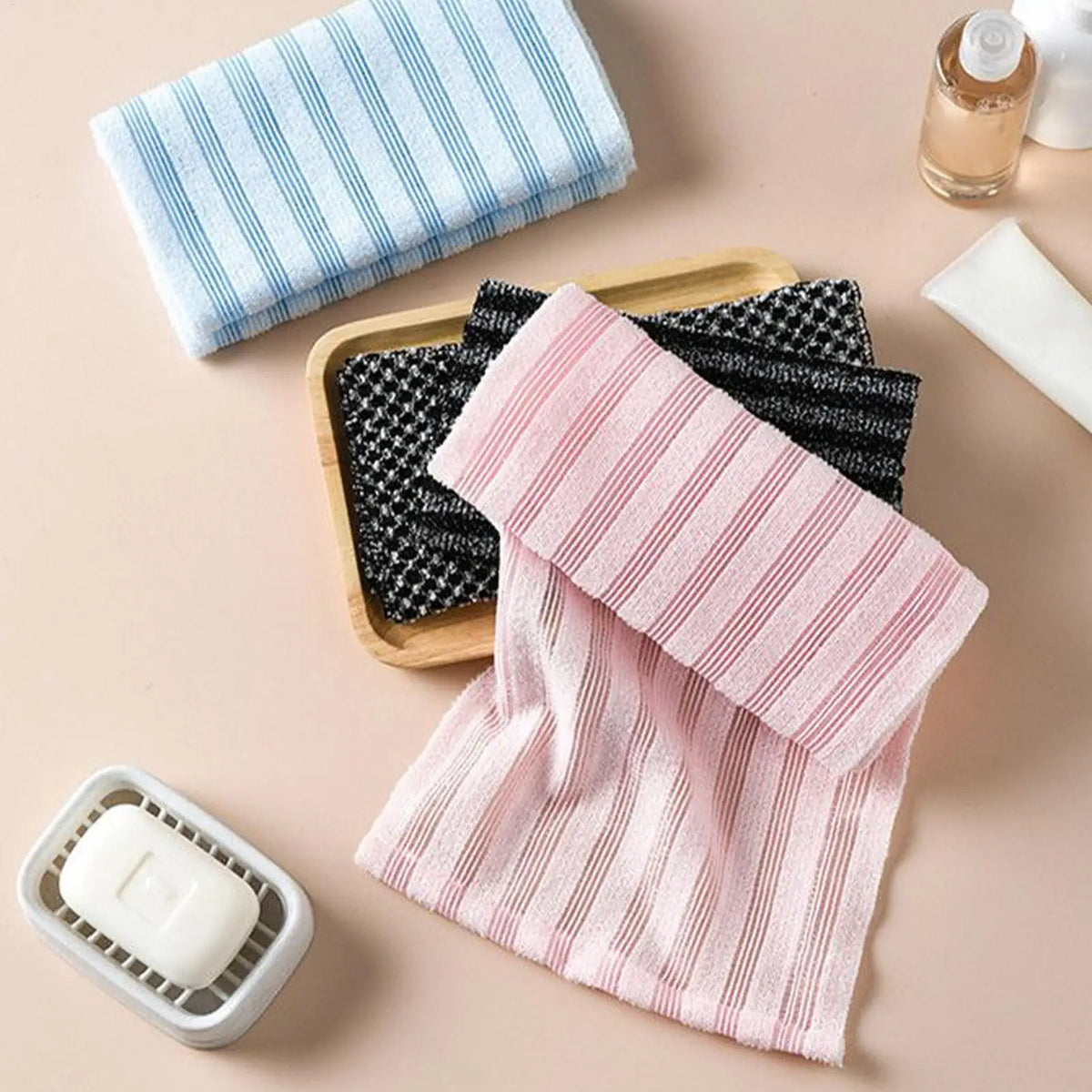 Silver-Ion Exfoliating Back Scrubber Towel – Ultra-Long Bath Cloth Exfoliating Bath Scrubber PLUSH