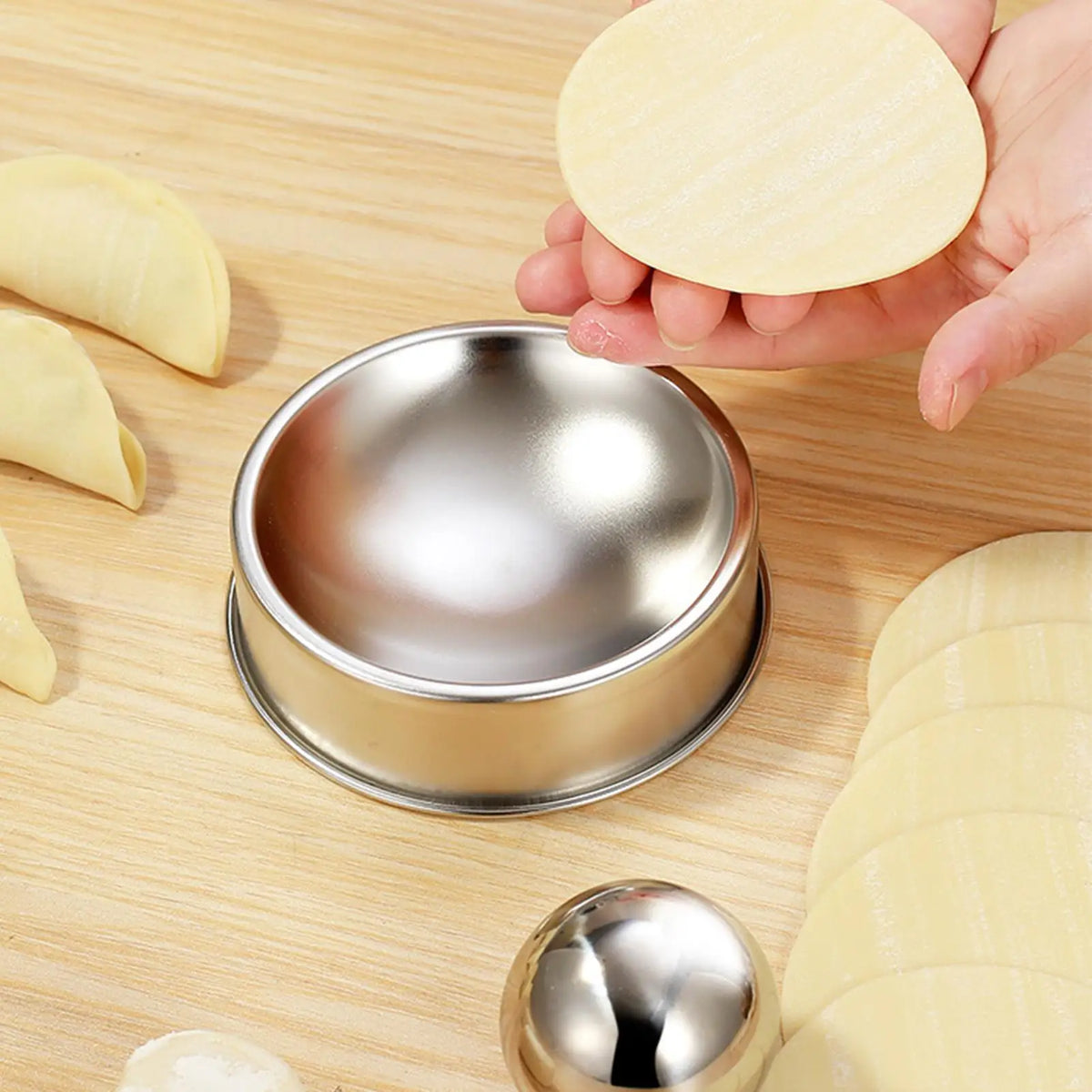 Stainless Steel Dumpling Wrapper Press & Dough Mold Tool Dough Wrapper Press PLUSH
