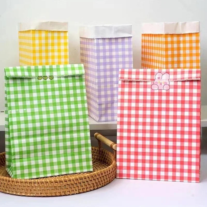 Colorful Checkered Kraft Paper Gift Bags 10/20pcs | Party Favors Party Gift Bags PLUSH
